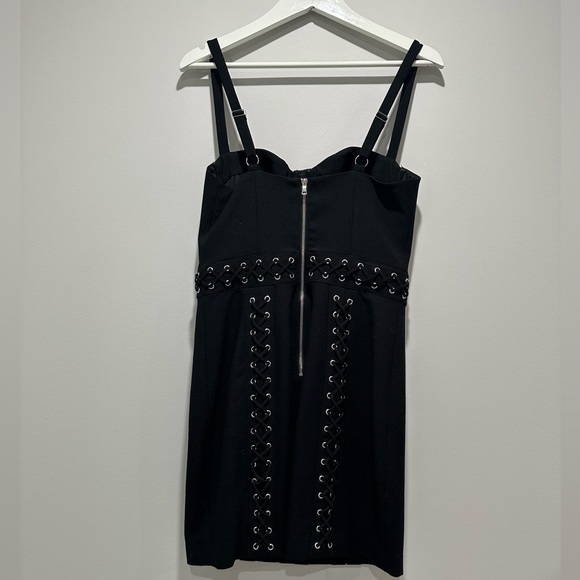 NEW Bebe X Naven Black Bodycon Dress Size 8 NWOT - Picture 2 of 4